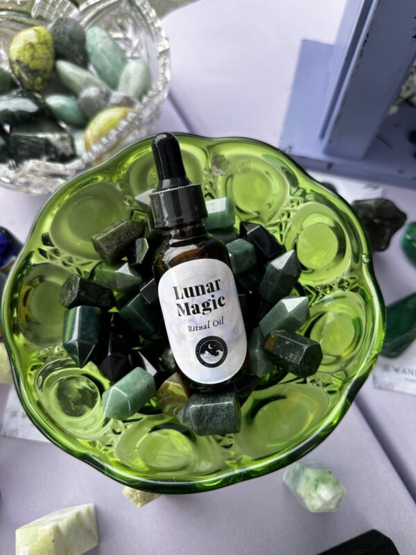 "Lunar Magic" - Enchanted Ritual Oil